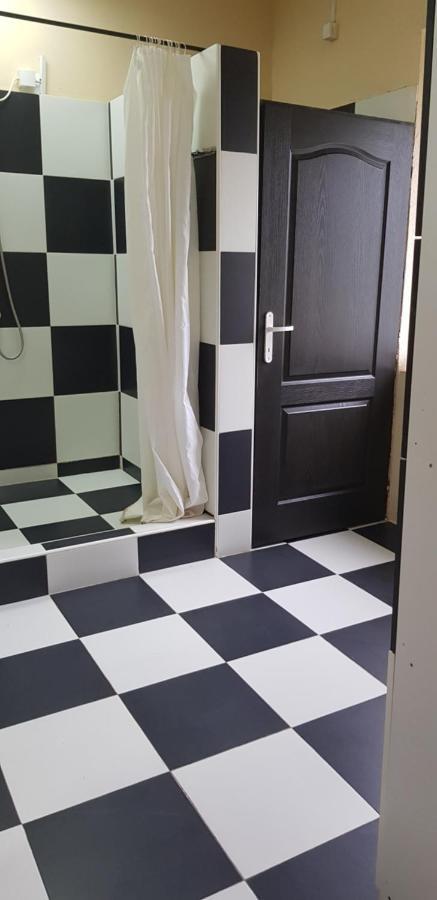 Dnd-X Hotel Pancevo Ngoại thất bức ảnh