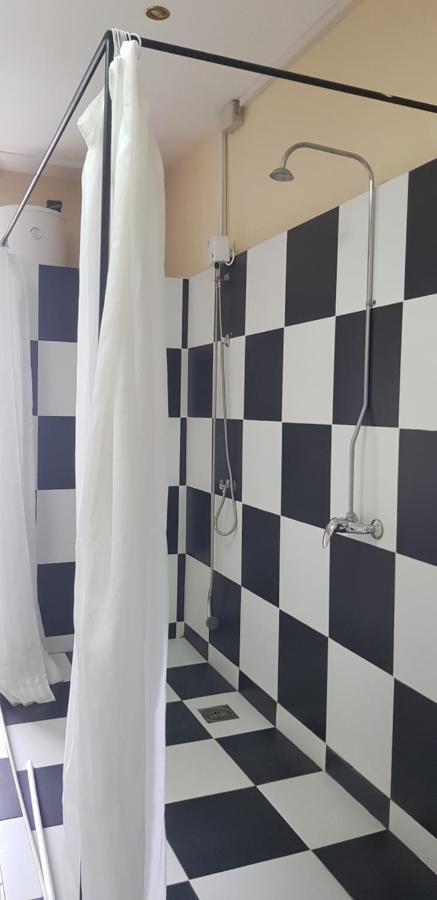 Dnd-X Hotel Pancevo Ngoại thất bức ảnh