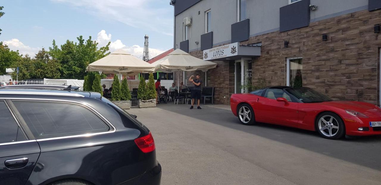 Dnd-X Hotel Pancevo Ngoại thất bức ảnh