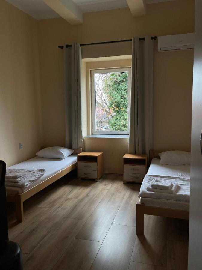 Dnd-X Hotel Pancevo Ngoại thất bức ảnh