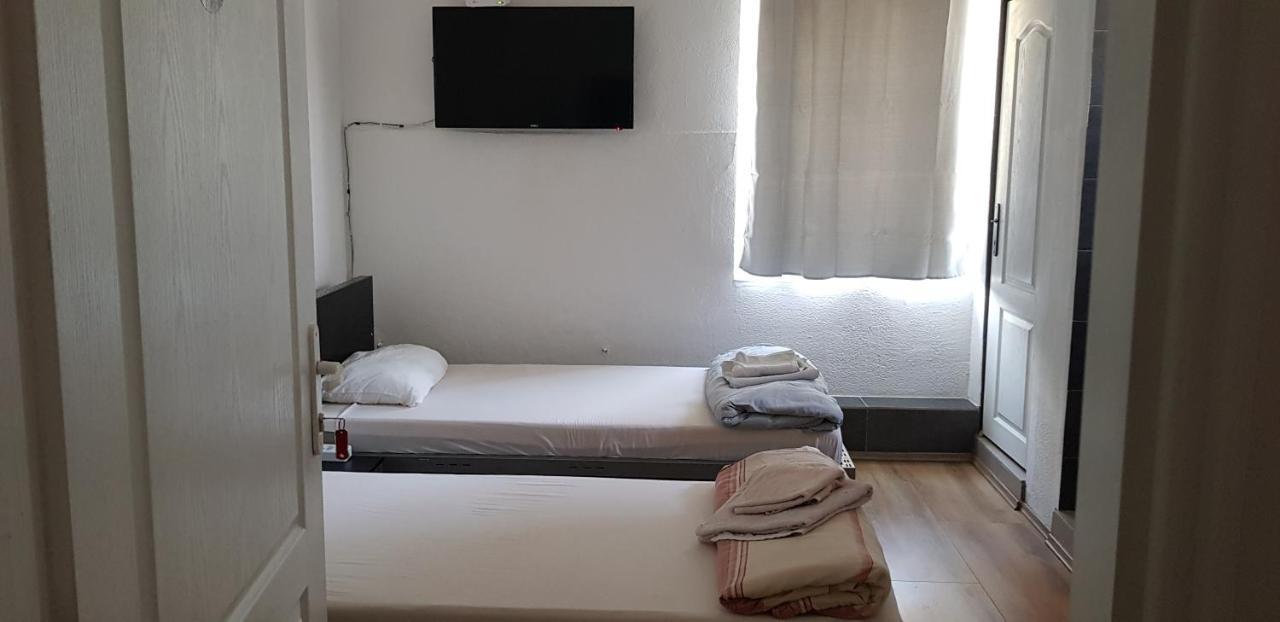 Dnd-X Hotel Pancevo Ngoại thất bức ảnh
