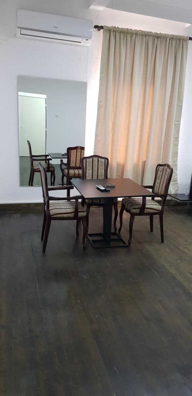Dnd-X Hotel Pancevo Ngoại thất bức ảnh